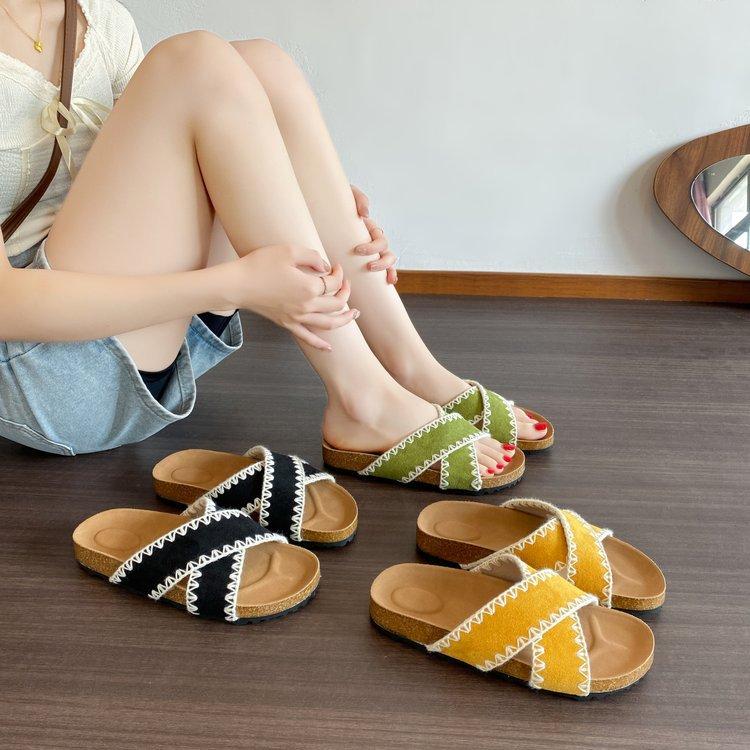 Large Size Slippers French Retro Style Cross Belt Flat Bottom Cool Slippers Women's Casual Versatile Beach Cool Slippers