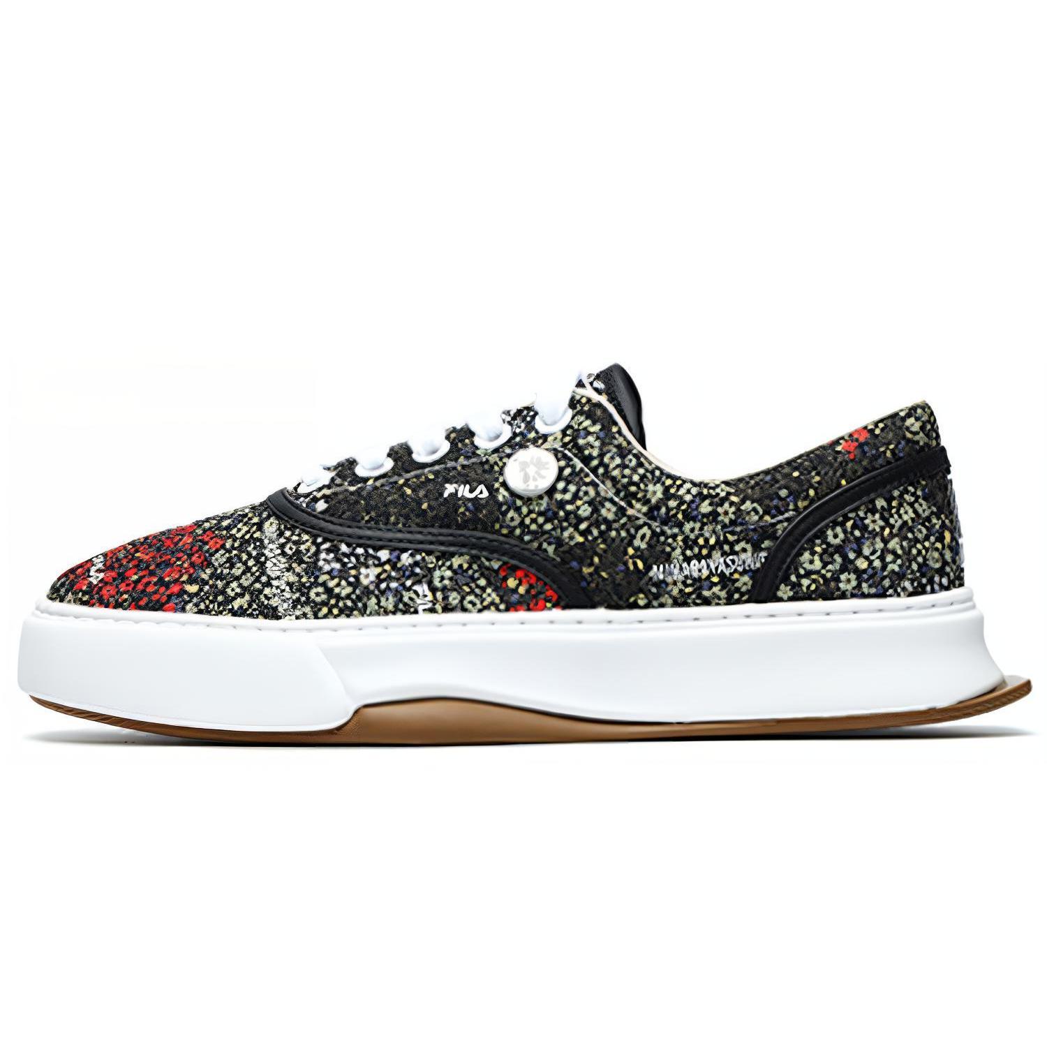 

Новые кроссовки FILA с цветочным принтом Черный/Зеленый F12M134347FGN 42