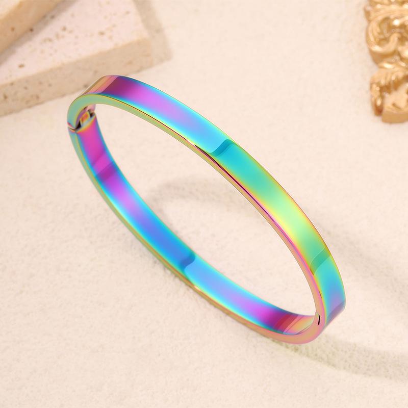 Women's High-End Non-Fading Titanium Steel Bracelet with Polished Buckle Bangle