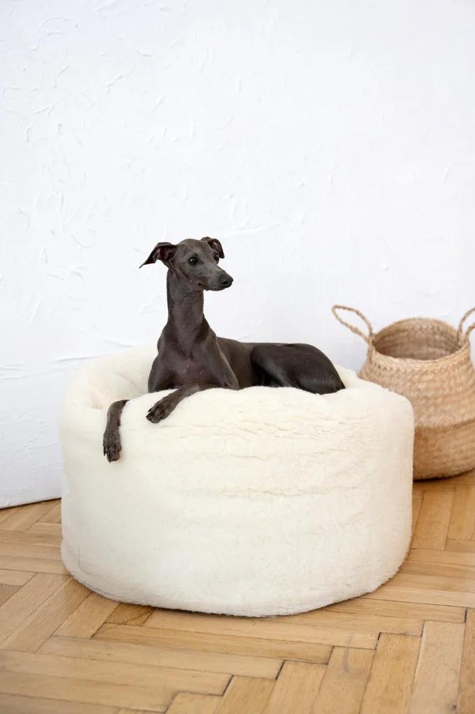 Oval Natural Wool Pet Bed - White 80 cm