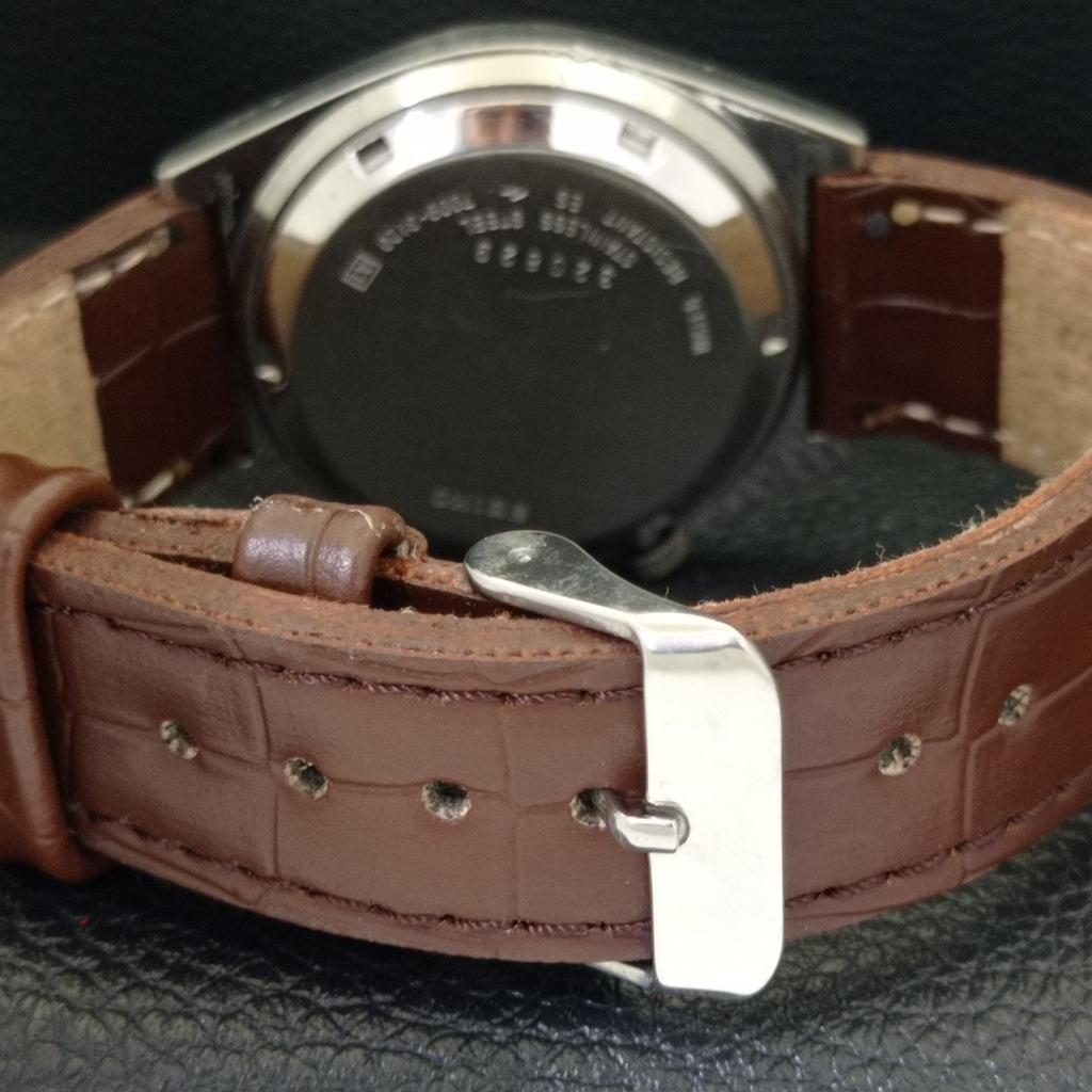 JAPAN 7019A VINTAGE SEIKO 5 AUTOMATIC MENS RED COLOR DIAL WATCH A701325-5 R206a-a701325