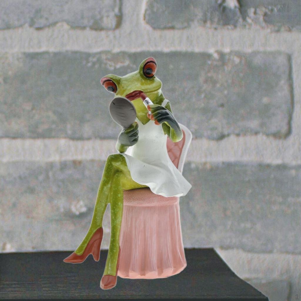 Frog Figurine for Garden Decoration Centerpiece Art Piece Pond And Fence