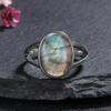 Anello Rame Labradorite Vintage, Gemma Ovale Starlight e Fascia Fiorita Intagliata, Gioielli Moda Boho da Donna Transfrontaliero