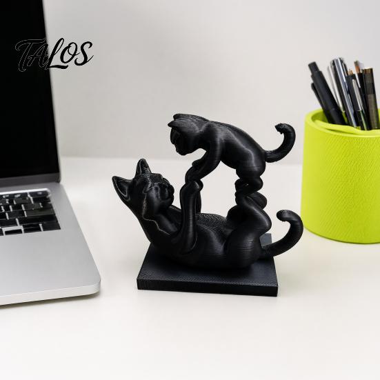 Cat Collectible Art 3D Printed Black Figurine, Modern Kitten Statue, Animal Shape Shelf Figure Desk Decoration for Home Office, Gift Lovers Piece