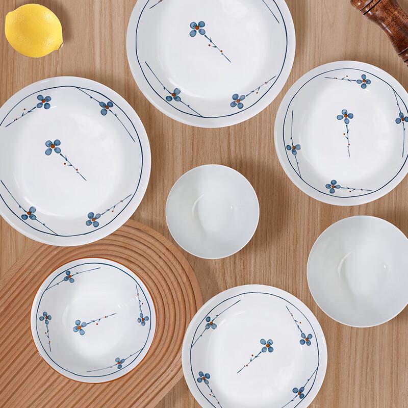Mengyuan Plum Blossom 18-Piece Ceramic Dinnerware Set