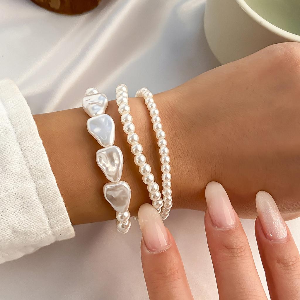 Ingemark Multilayer Imitation Pearl OT Buckle Pendant Necklace Women Wed Bridal Goth Bead Chain Y2K Accessories Neck Jewelry