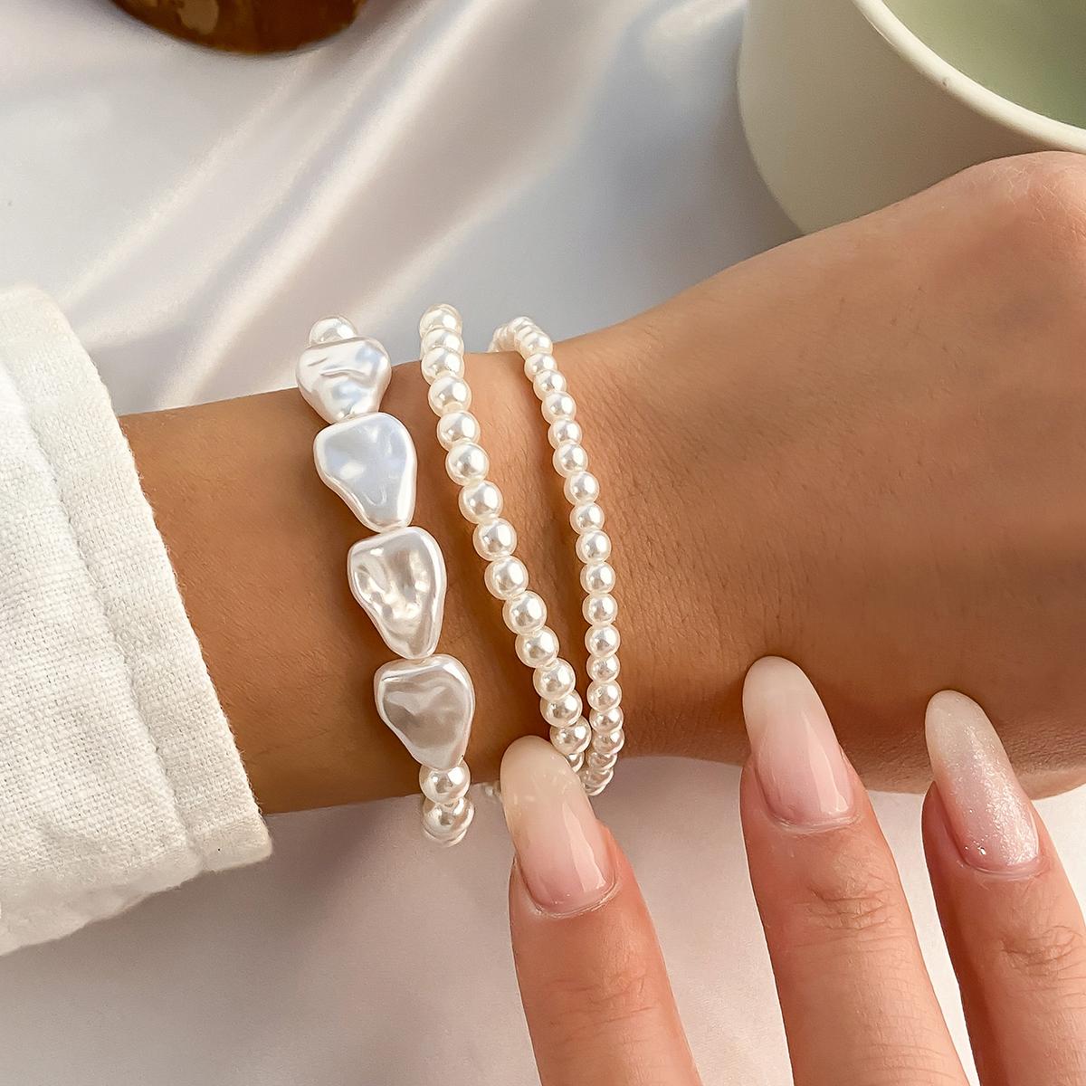 

Ingemark Multilayer Imitation Pearl OT Buckle Pendant Necklace Women Wed Bridal Goth Bead Chain Y2K Accessories Neck Jewelry