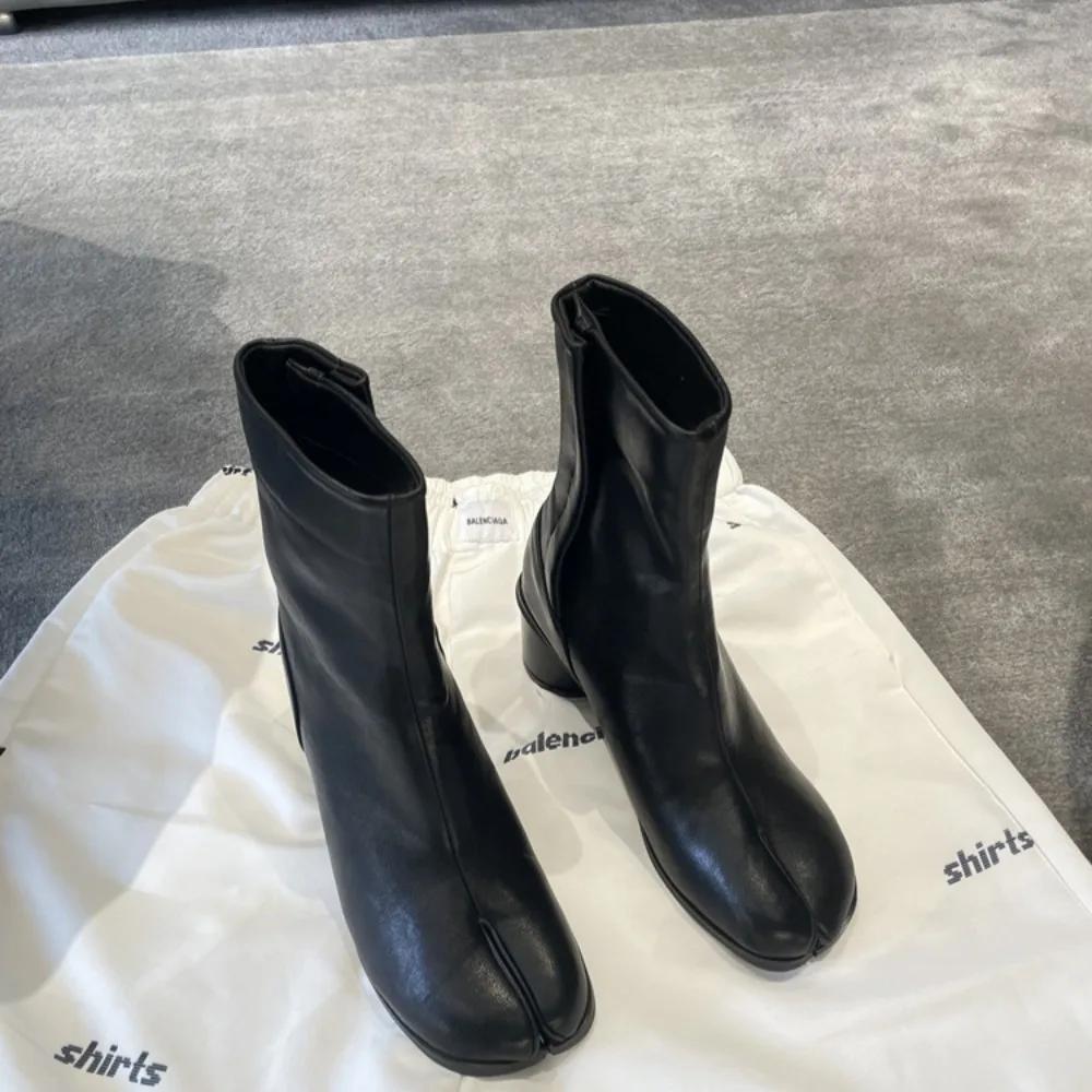 Dámské kozačky z hovězí semiše Pravá kůže Svršek s dělenou špičkou Dámské boty Silný podpatek Mezipodešev Chelsea Kotníkové boty pro ženy Boty s dělenou špičkou