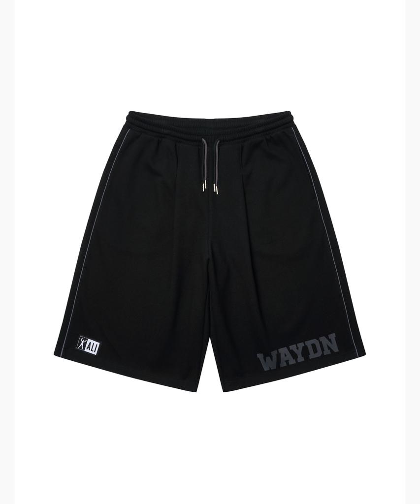 Weideun [Ali] Patch Symbol Bermuda Pants Black