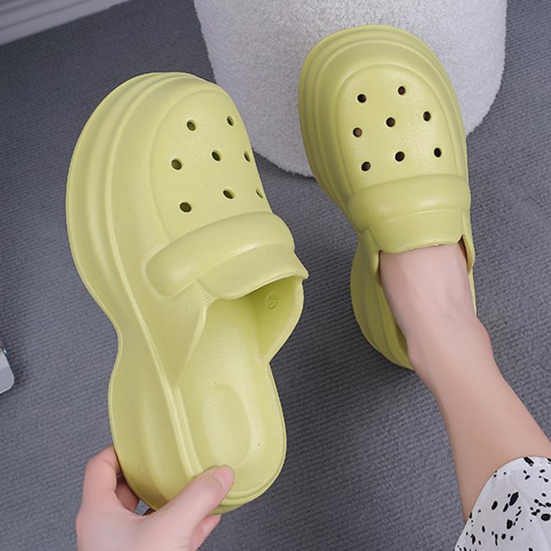 Sabots à plateforme Eva blancs pour femmes, pantoufles à semelle épaisse et bout fermé, sandales d'été de plage pour femmes, chaussures de jardin antidérapantes pour dames