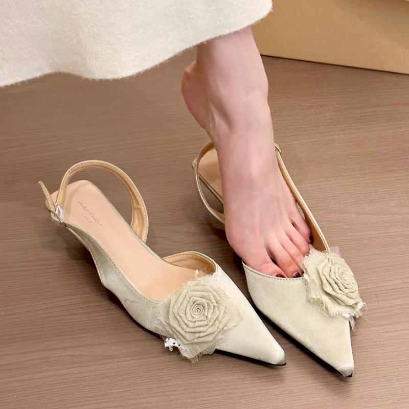 Fashion Flower Women Heeled Sandals Pointed Toe Shallow Mid Heels Shoes Elegant Buckle Pumps 2025 Summer Slingback Sandalias De Mujer