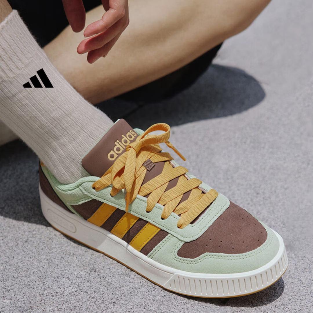 Adidas  Small Teeth  D-PAD CLASSIC Basketball Sneakers for Both Men and Women - Adidas KI5948 35.5 коричневый