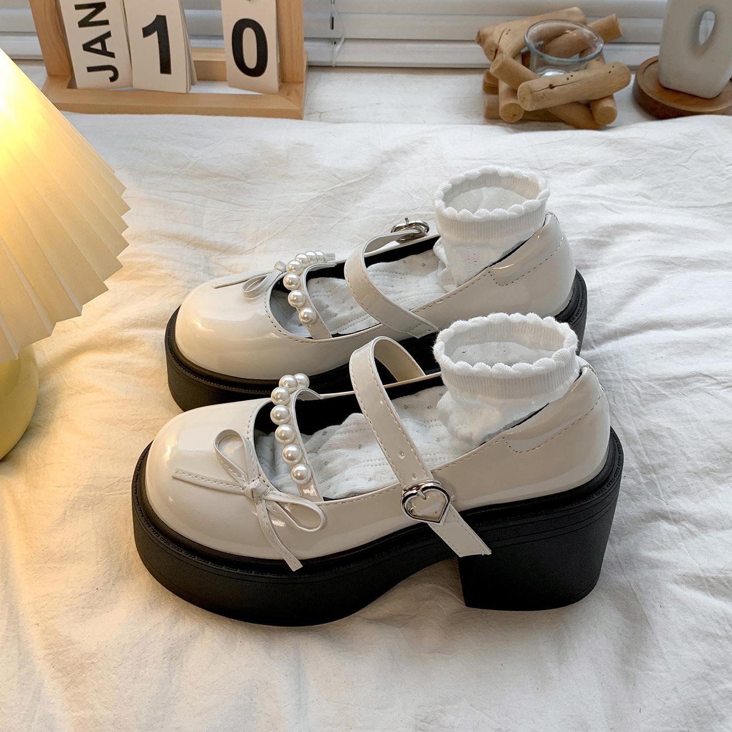 

Retro black British style thick heel platform jk small leather shoes women s 2025 new summer skirt Mary Jane single shoes 39 бежевый