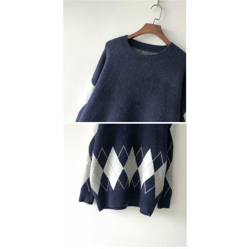 Japanese Style Loose Fit Round Neck Long Sleeve Pullover Knit Sweater For Women