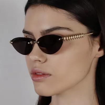 Trendy Rimless Cat Eye Metal Sunglasses Women Small Frame Luxury Brand Rivet Sun Glasses Shades Female Elegant Unique Eyewear