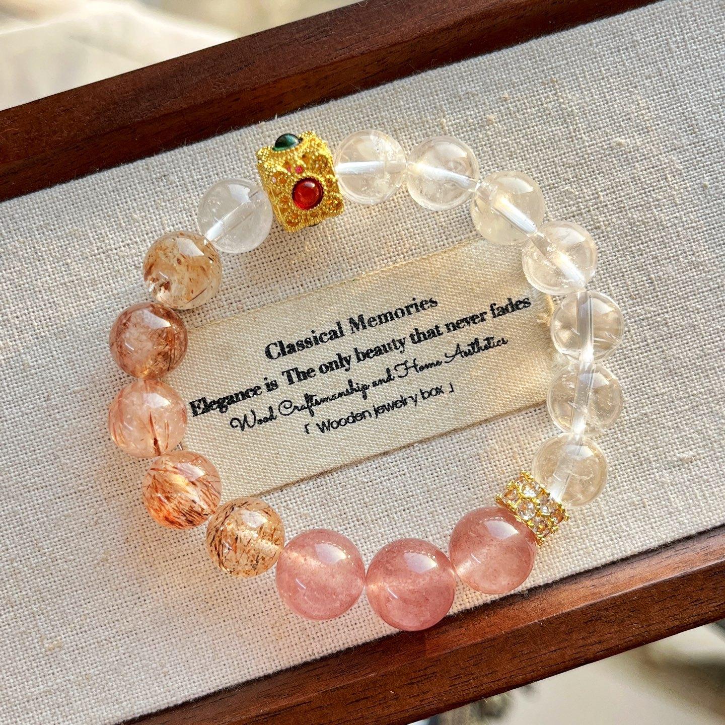 Design Sense Natural Strawberry Crystal White Crystal Black Gold Super Seven Bracelet Bracelet