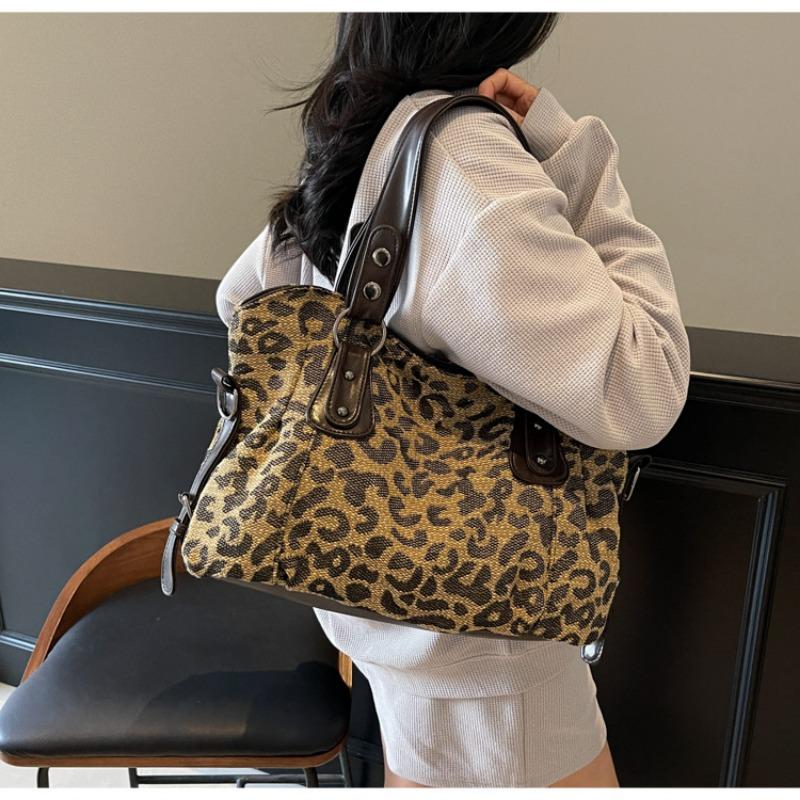 Large-capacity handbag bag New women's bag Spring versatile messenger bag Simple shoulder tote bag