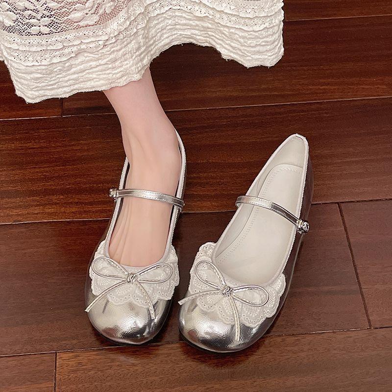Retro flat bottom word with Mary Jane single shoes spring and summer new lace edge bow small leather shoes women
