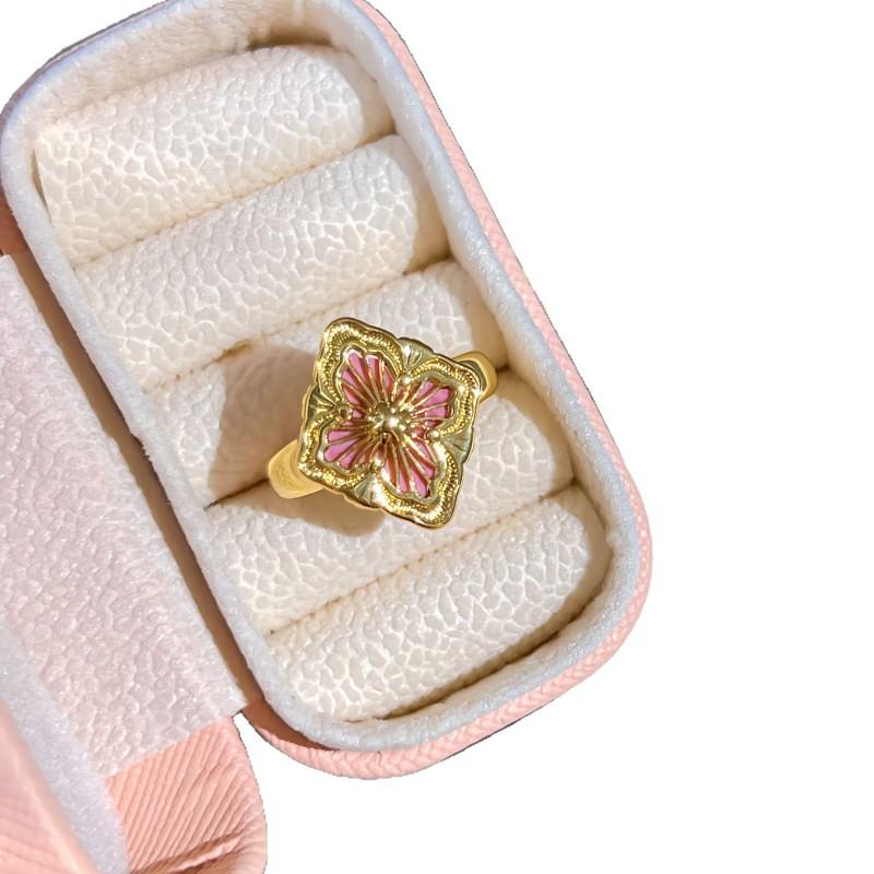 Ensemble de bijoux Vintage Style Couronne Rose Rose Pendentif Trèfle Dentelle Coquillage Bague pour Femmes