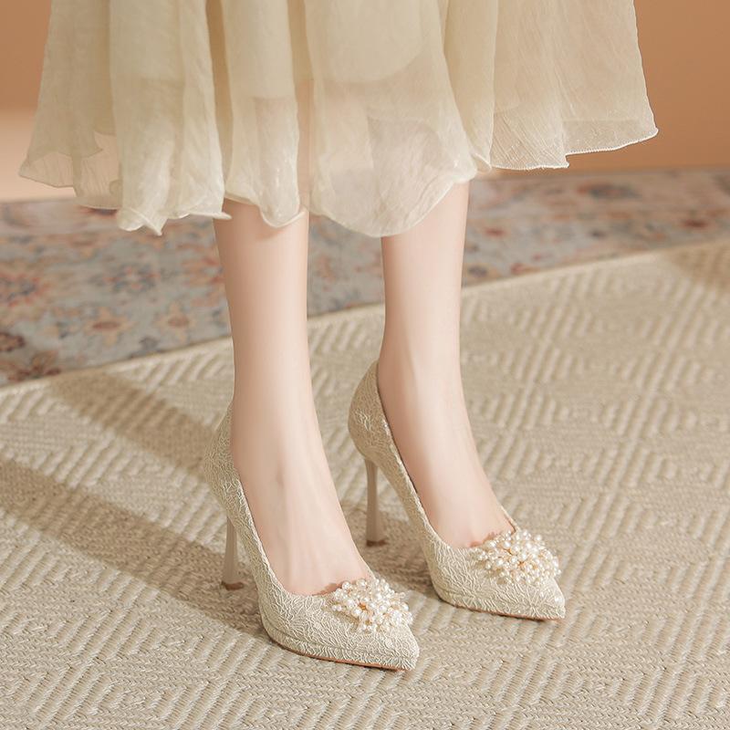 Champagnerfarbene Hochzeitsschuhe, Brautschuhe, Haupt-Hochzeitskleid, Xiuhe zwei, Trageleichter Mund, Dünne Absätze, Nicht ermüdend, Wasserdichte Plateau-Sohle, Hohe Absätze