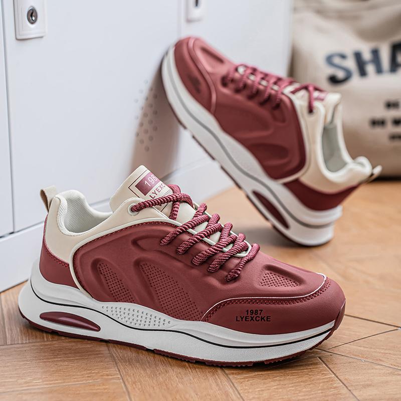 New Fashion Men 's Four Seasons Comfortable Thick Sole Shoes Students BoysTrending Soft Sole Breathable Casual Running Sneakers