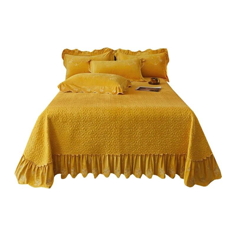 

Утолщенное бархатное покрывало, стеганая мягкая простыня, юбка с вышивкой и рюшами, королевский размер, 3 шт., дропшиппинг 250x270cm 98x106inch