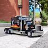 1:24 Peter Bilt 389 Semi-trailer Trailer Model Sound and Light Return Force Simulation Metal Toy Car Boy Alloy Car Ornament Gift