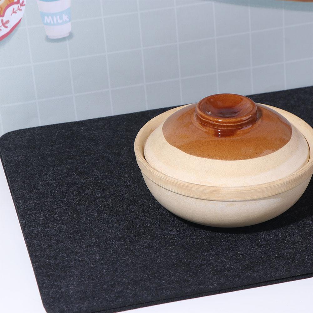 2 Stück Rutschfeste Heißluftfritteuse Hitzebeständige Unterlage Hitzedämmung Rechteck Kaffeemaschinenmatte Filz Silikonoberfläche