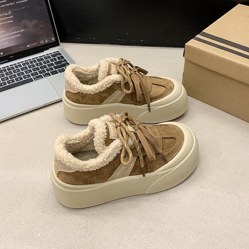 Retro Velvet Casual Board Shoes Women's 2025 Autumn and Winter New Ugly Cute Big Head Lace-up Casual Sports Moral Training Shoes Cotton Shoes