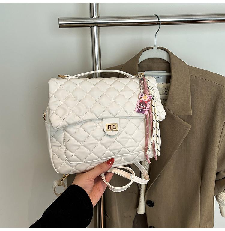 Spring new soft surface casual large capacity classic fashion solid color rhombus embroidery thread tote women's bag