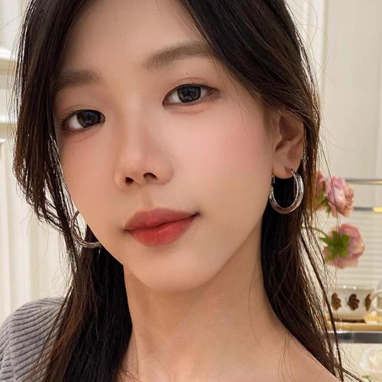 Korean Luxury Large Plain Hoop Earrings for Women - Elegant and Unique Design