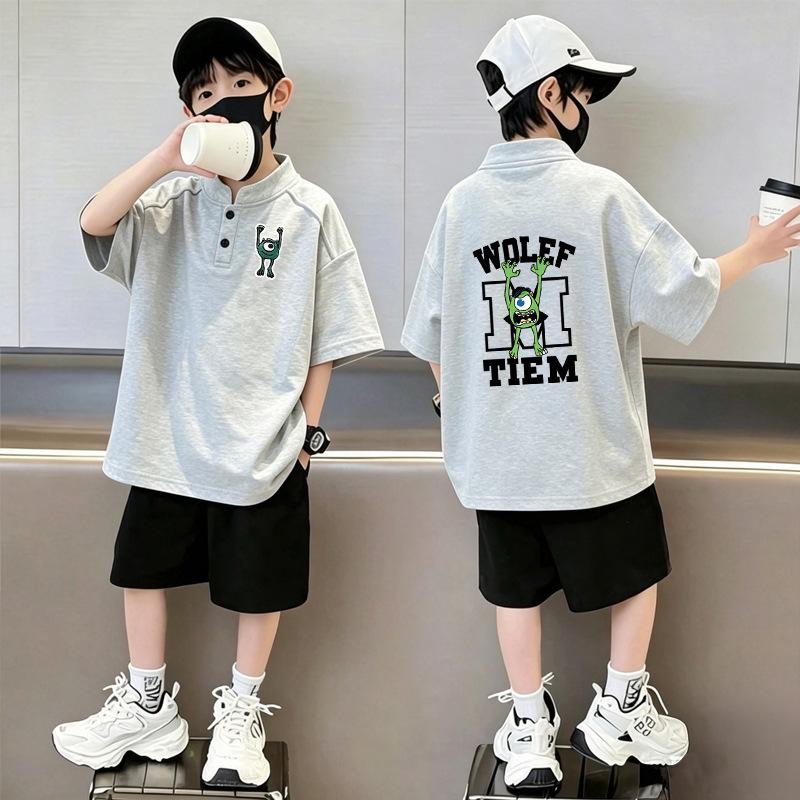 Boys' Cotton Stand-up Collar T-shirt Two-Piece Set: Short-Sleeve Polo Style, Casual Fit for Medium and Large Children.