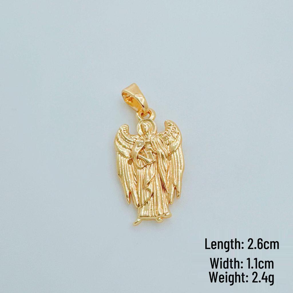 European American Cross Pendant Necklace: Hip Hop Fashion Jewelry for Women