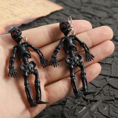 Cadılar Bayramı Koleksiyonu Abartılı Reçine Kafatası Askılı Küpeler Bir Seks Şeytanının Gözlerini Taklit Ediyor