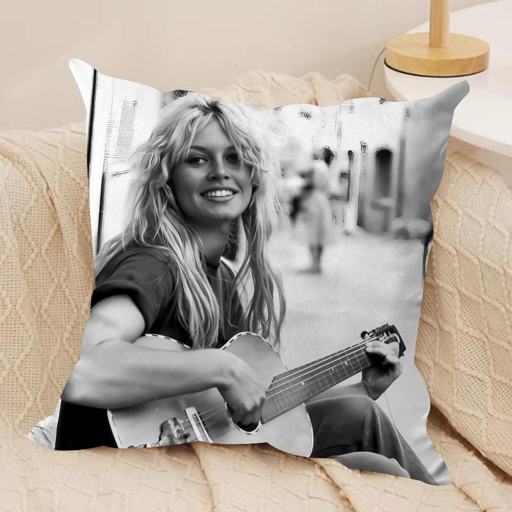 French Star B-Brigitt-e B-Bardot Cushion Cover Soft Plush Fabric Double-Sided Printed Cushion Covers for All Seasons Home Decor