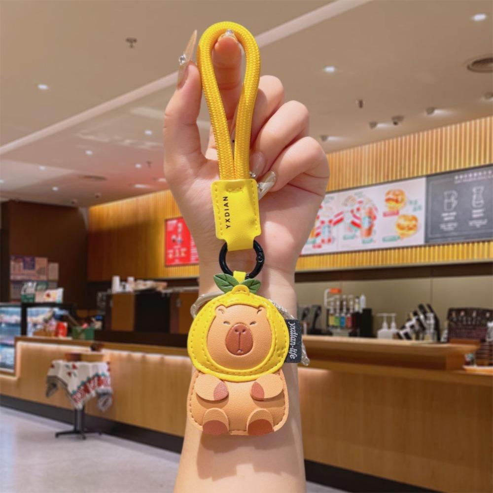 Animal Cartoon Key Holder Doll PU Leather Key Rings Fashion Kapybara Keychain  Bag Charm