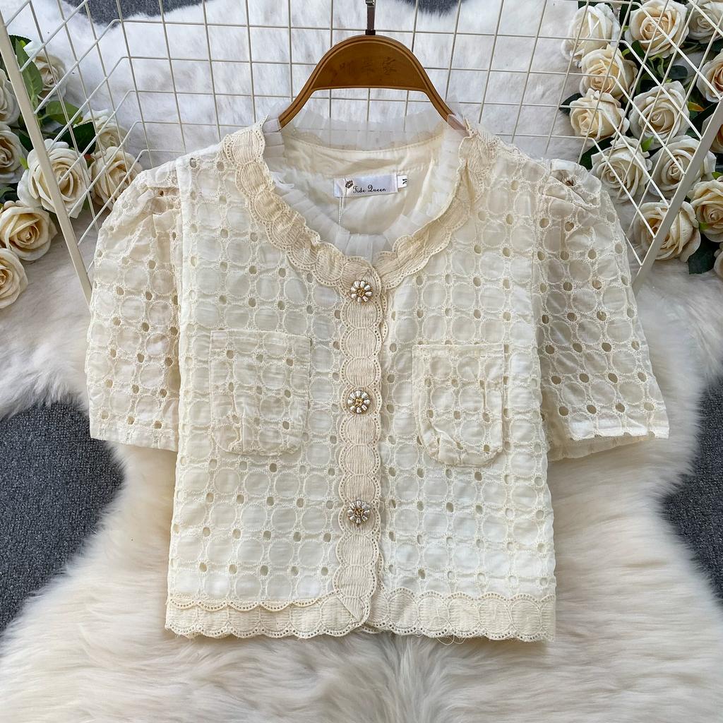 Summer Women's Embroidered Two Piece Sets Vintage Lace Splice Floral-Button Tops and Slimming Shorts Sets