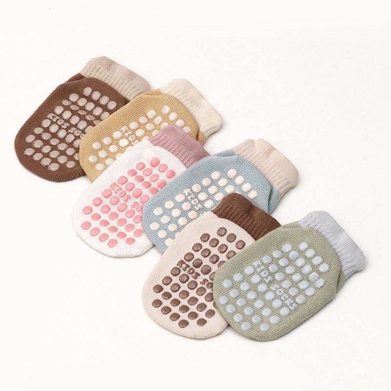 6 Pairs Kids Non-Slip Socks Cute Cartoon Animal Bear Gog Cat Pattern Children Boys Girls Baby Toddler Floor Socks Comfortable