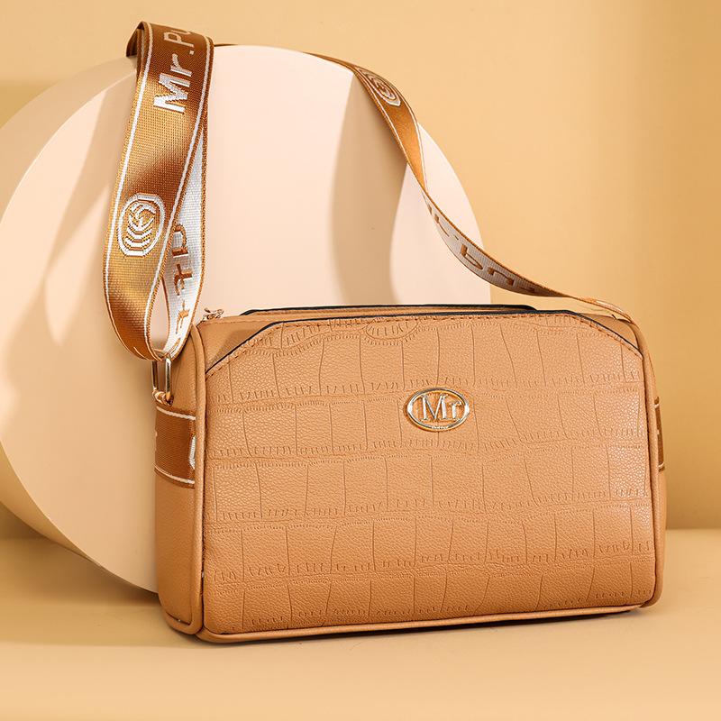 Mother's Day Gift for Mothers White Large Capacity Women's Crossbody Bag New Fashionable Underarm Bag
