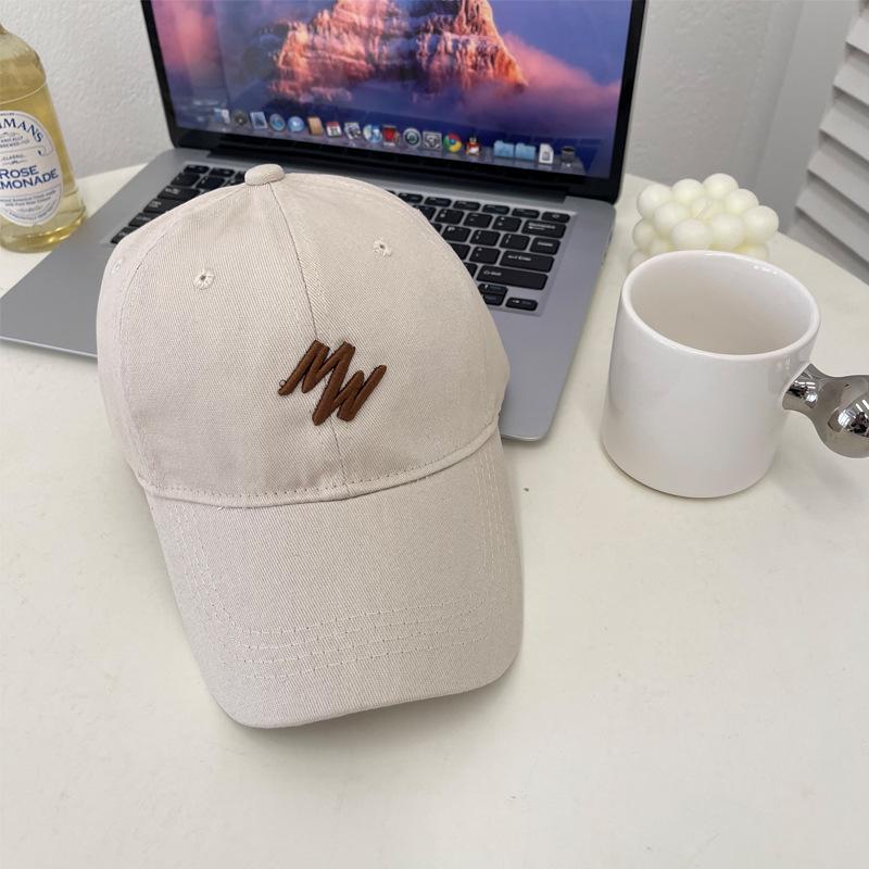 Alphabet cap men's and women's ins trendy fashion sports visor, face-showing small baseball cap, spring and autumn new models
