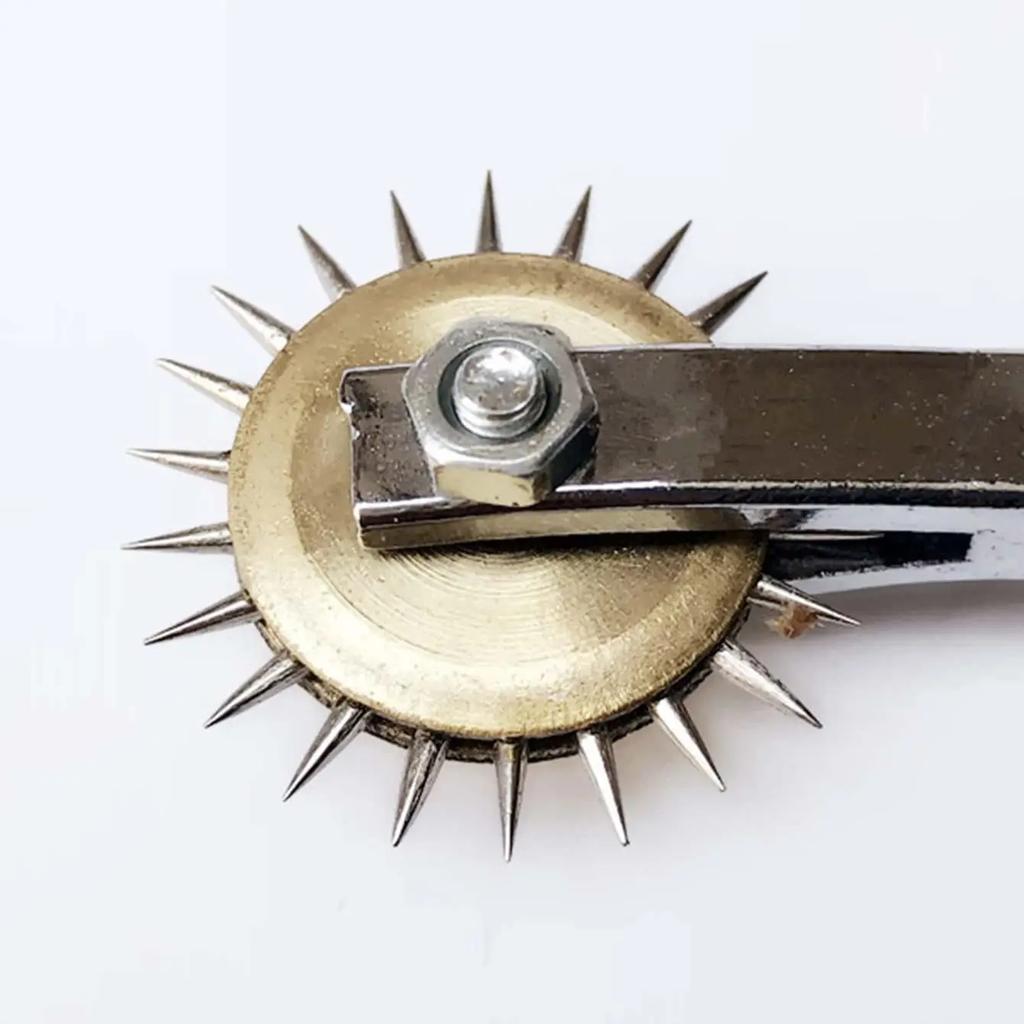 1PCTracing Wheel Sewing Tool, Needle Point Tracing Wheel, Random Color Tracing Wheel Sewing Tool, Stitching Wheel for Leathercra