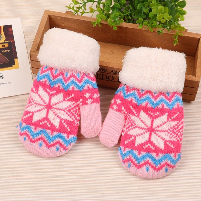 New Children's Children's Warm Gloves Autumn and Winter Piled Thickened Bag Deer Knitted Wool Finger Christmas Gloves