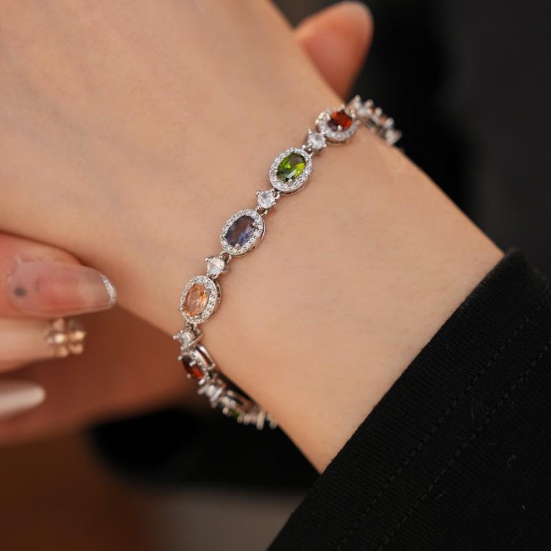 Elegant Oval Zircon Crystal Clip Bracelet Women Vintage Style Copper Jewelry With Geometric Design
