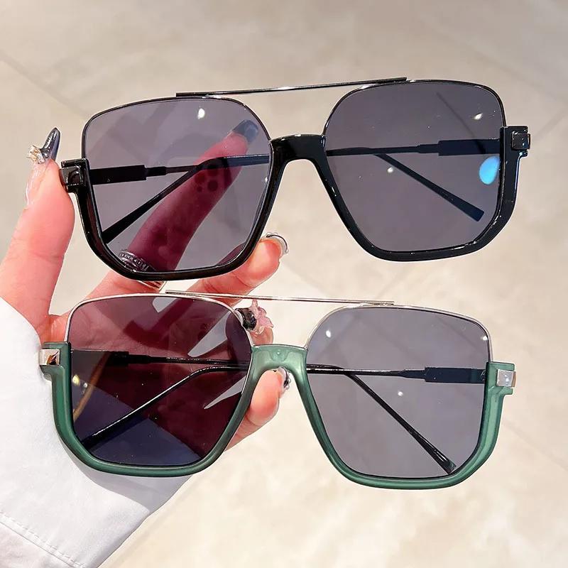 Gafas de sol Vintage de gran tamaño para hombre y mujer, anteojos de sol cuadrados a la moda, diseño de marca Popular Ins, UV400