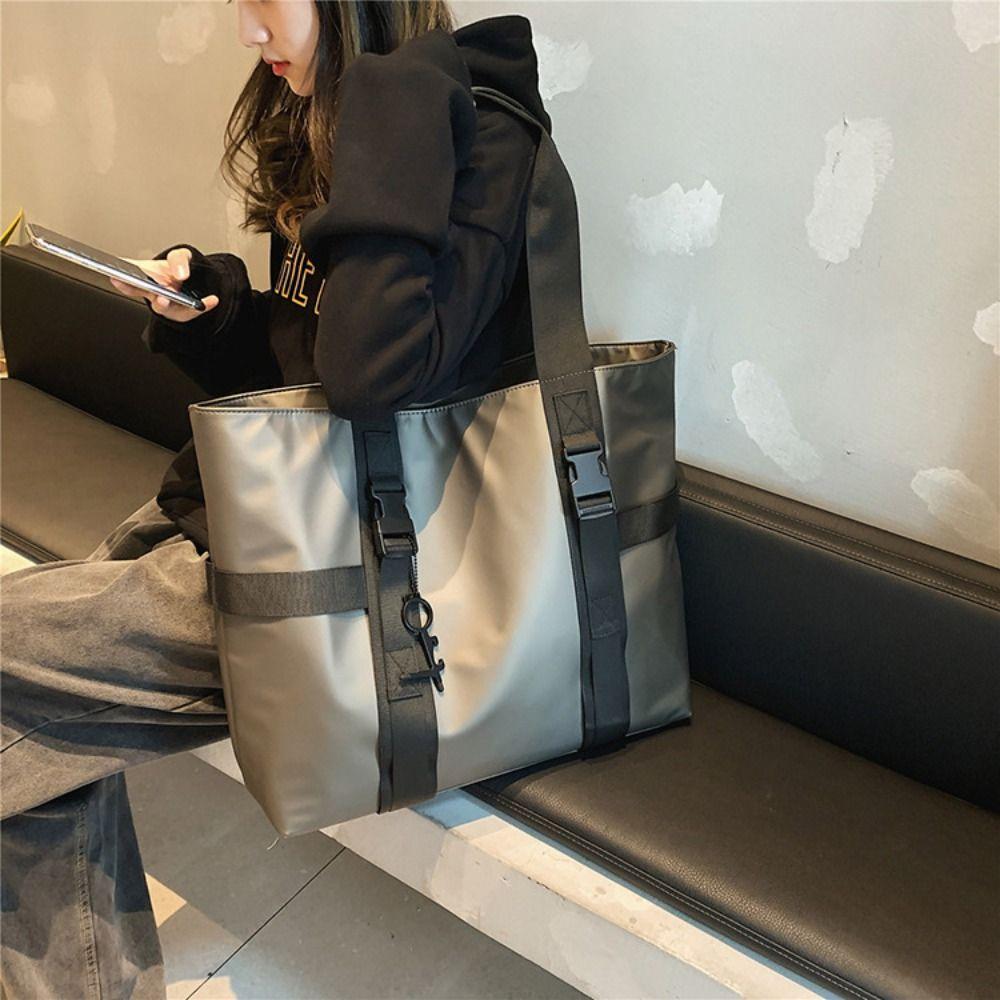 Waterproof Men Shoulder Bag Large Capacity Travel Luggage Bag Simple Male Tote Bag Streetwear