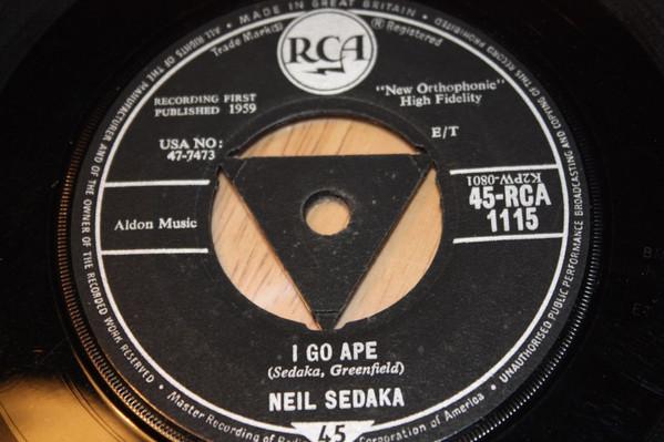 

7inch Record NEIL SEDAKA - I Go Ape 45RCA1115 RCA 1959 UK Rock Used