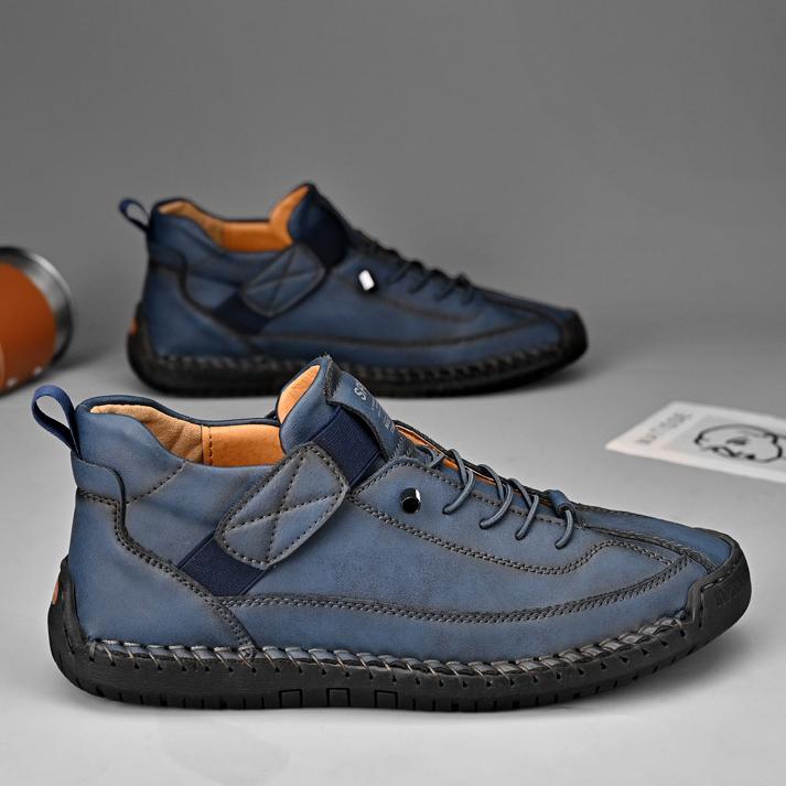 Hand-stitched Leather Shoes for Men Outdoor Light and Non-slip Walking Hiking Shoes Men Big Size 38-48 Slip-On Driving Loafers