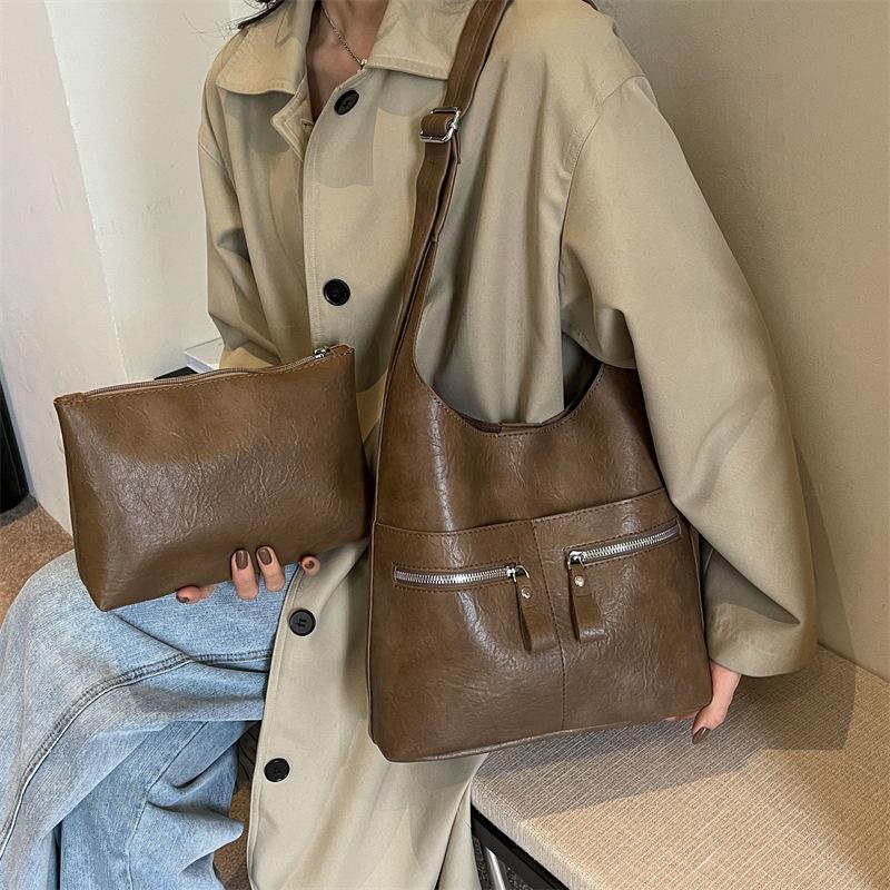 Autumn Winter Vintage Large Capacity Shoulder Bag Women Leisure Pu Leather Crossbody Bag Simple Versatile Female Handbag