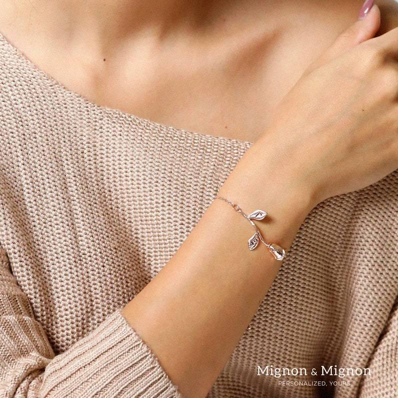 

Элегантный комплект из подвески «Красавица и чудовище» с розой и универсального браслета серебряный