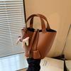 Popular Lychee Pattern Mother Bucket Bag Women 2025 New Casual Retro Handbag Casual Commuter Bag